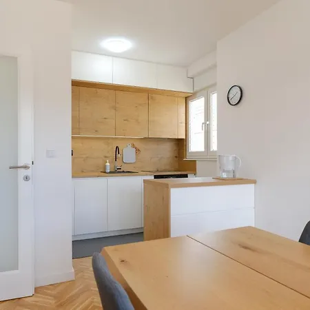 Apartamento Skopljak + Free Garage